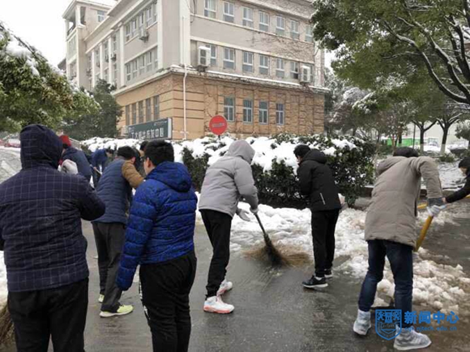 计算机学院.jpg 计算机学院.jpg