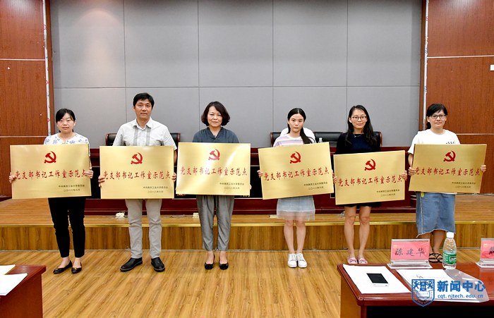 nEO_IMG_QCD_4859.jpg nEO_IMG_QCD_4859.jpg