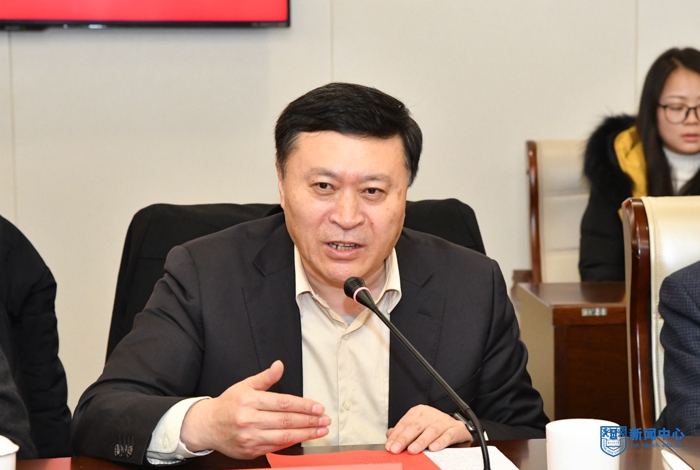 XCB_729514.jpg XCB_729514.jpg