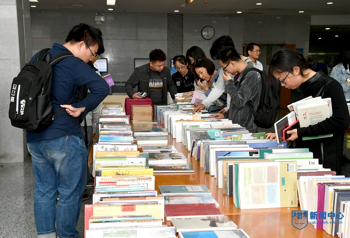 nEO_IMG_QCD_3888.jpg nEO_IMG_QCD_3888.jpg