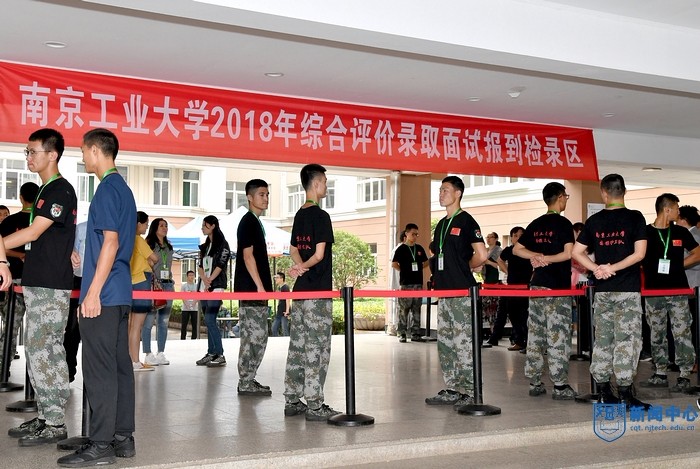 nEO_IMG_QCD_096404.jpg nEO_IMG_QCD_096404.jpg