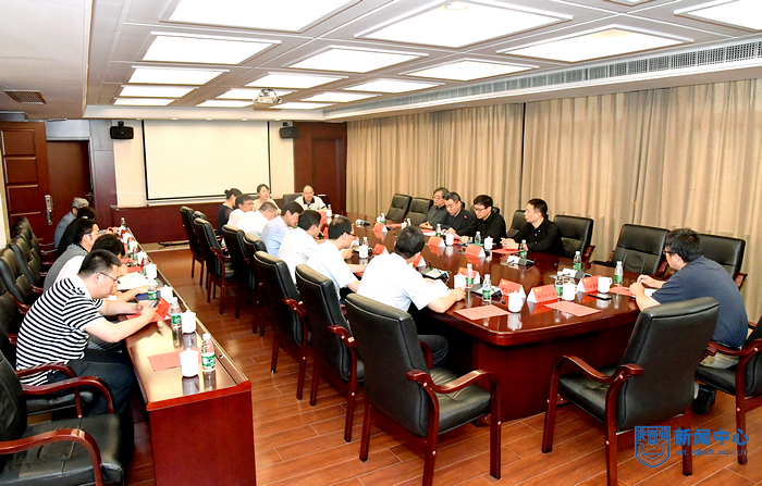 nEO_IMG_QCD_7843.jpg nEO_IMG_QCD_7843.jpg