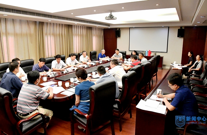 nEO_IMG_QCD_5071.jpg nEO_IMG_QCD_5071.jpg