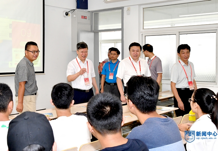 nEO_IMG_QCD_8673.jpg nEO_IMG_QCD_8673.jpg