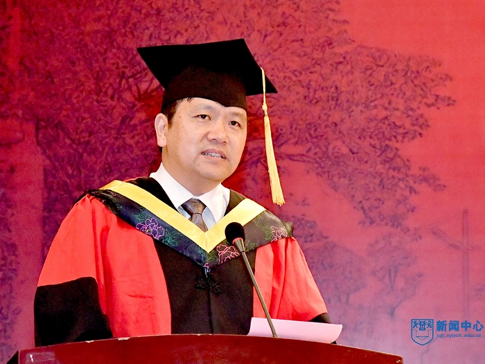 nEO_IMG_QCD_3780.jpg nEO_IMG_QCD_3780.jpg