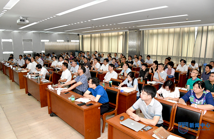 nEO_IMG_QCD_8529.jpg nEO_IMG_QCD_8529.jpg