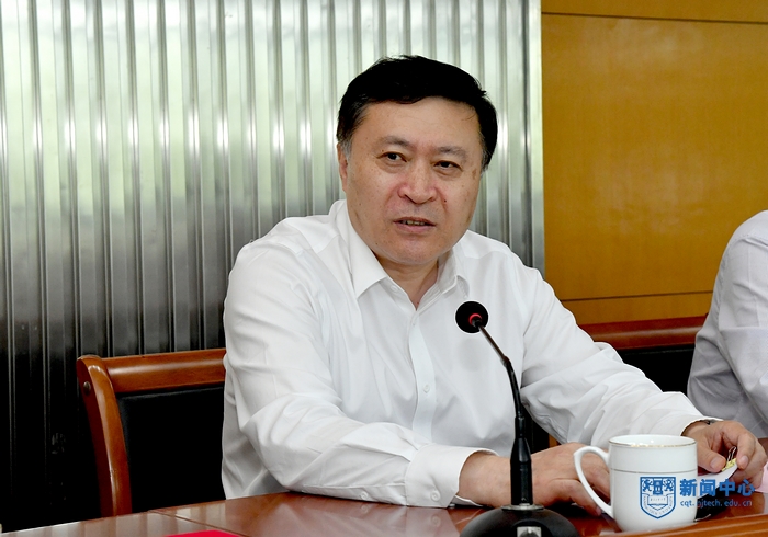 nEO_IMG_QCD_8570.jpg nEO_IMG_QCD_8570.jpg