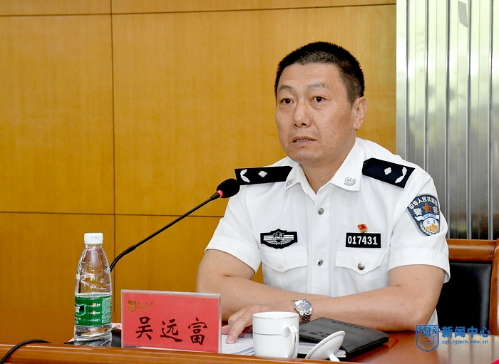 nEO_IMG_QCD_8532.jpg nEO_IMG_QCD_8532.jpg