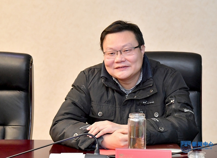 nEO_IMG_QCD_8252.jpg nEO_IMG_QCD_8252.jpg